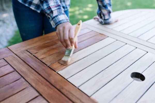 Come trattare il legno per esterno