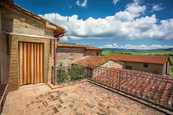 Muschio e muffe in balcone: come evitarlo