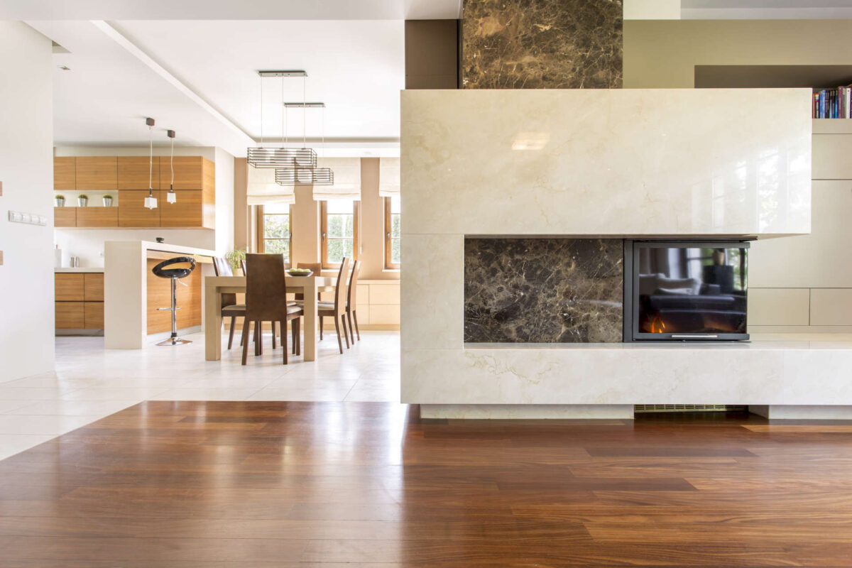 Trattamento antimacchia per legno e marmo