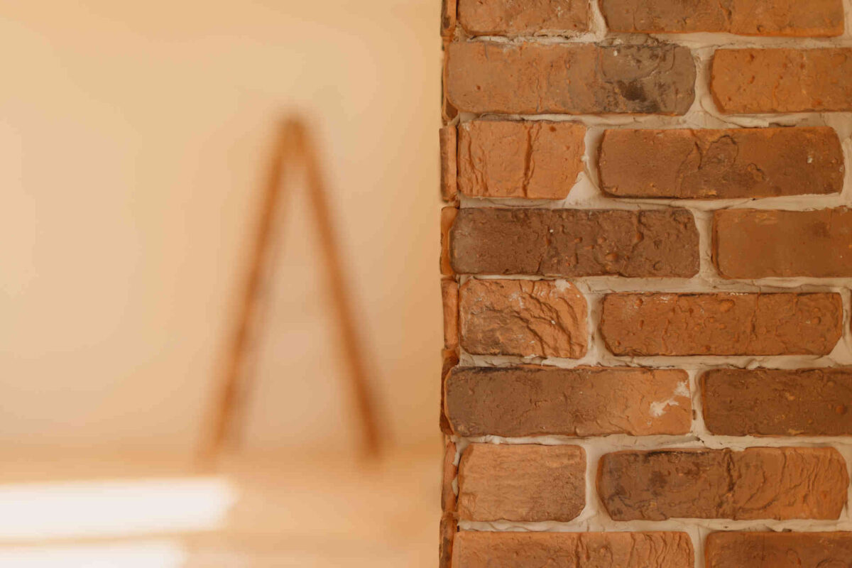 Come proteggere le fughe dei mattoni