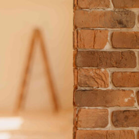 Come proteggere le fughe dei mattoni