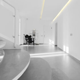 Trattamento delle superfici industriali: resina e cemento